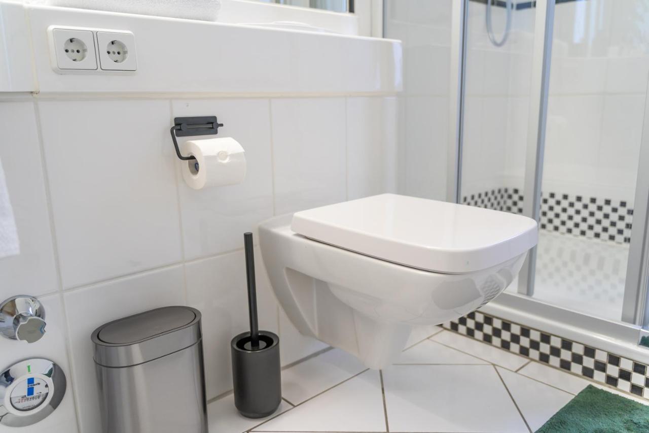 Rr - Cozy Apartment - Parking - Kitchen - Wifi Magdeburg Ngoại thất bức ảnh